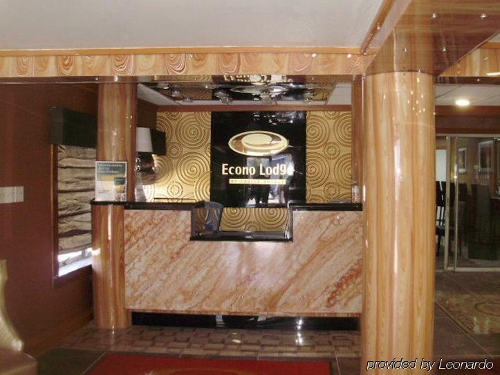 Econo Lodge Rutland City Near Hwy 7 Bagian luar foto