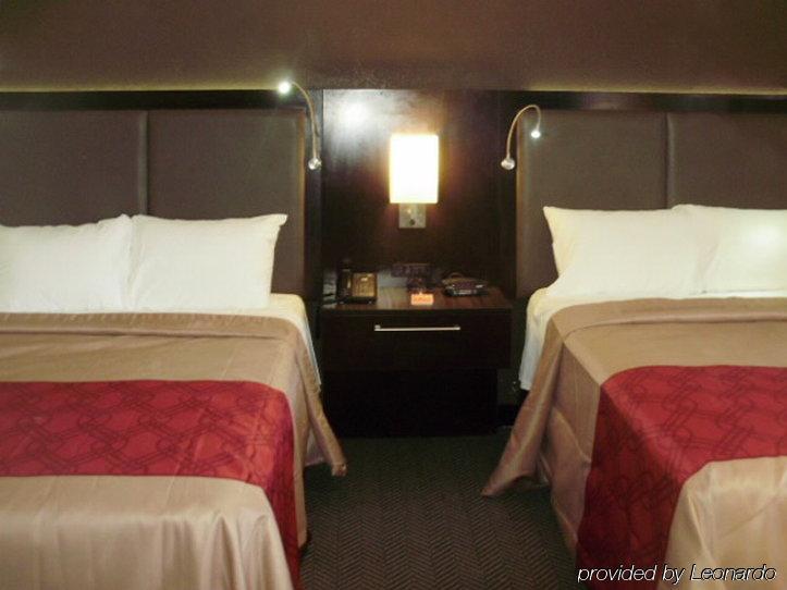 Econo Lodge Rutland City Near Hwy 7 Bagian luar foto